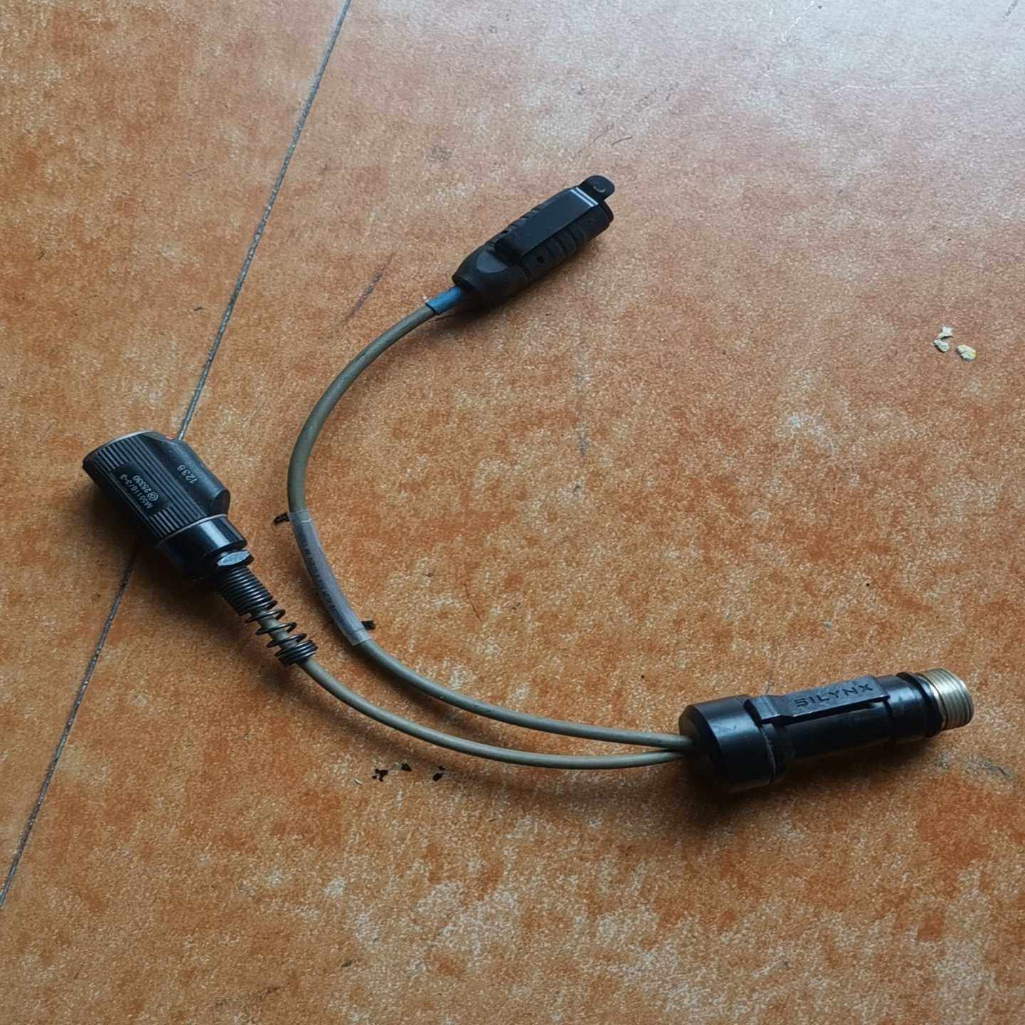 silenx c4ops 电池盒 连接线，少了一个电池盖04【鑫鑫商铺】