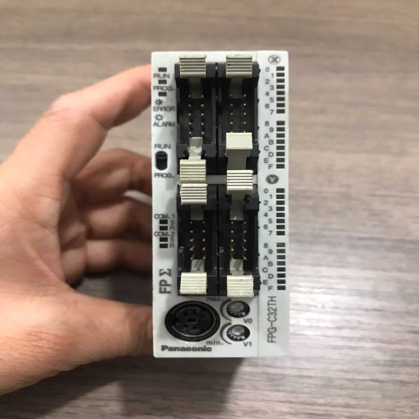 二手拆机松下plc主机FPG-C32TH功能包好，实物拍摄--议价商品