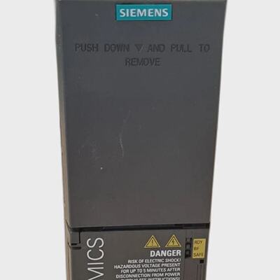 6SL32101KE118AP1  SIEMENS  6SL32101KE118AP1  CONVERTITORE US