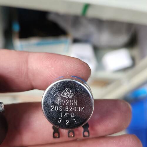 询价-电位器RV20N20S