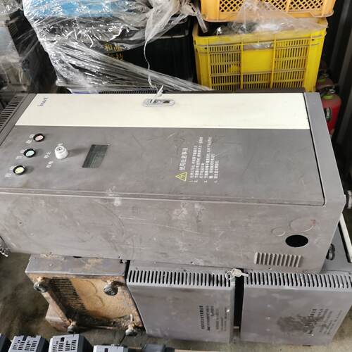 注塑机专用变频器英威腾CHV22Kw30kw37kw-询