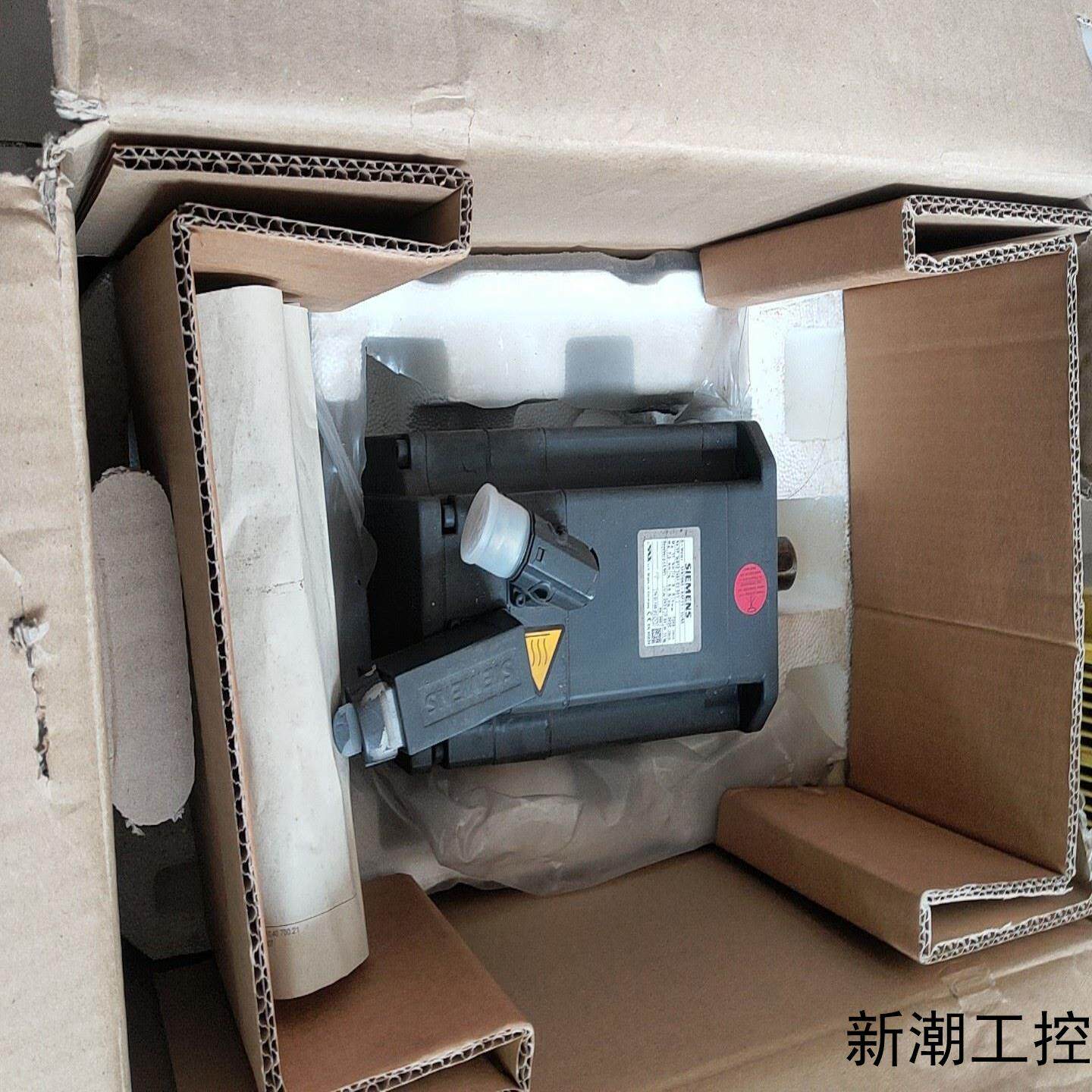 西门子1FK7063-5AF71-1UA3伺服电机原装库存议价商品