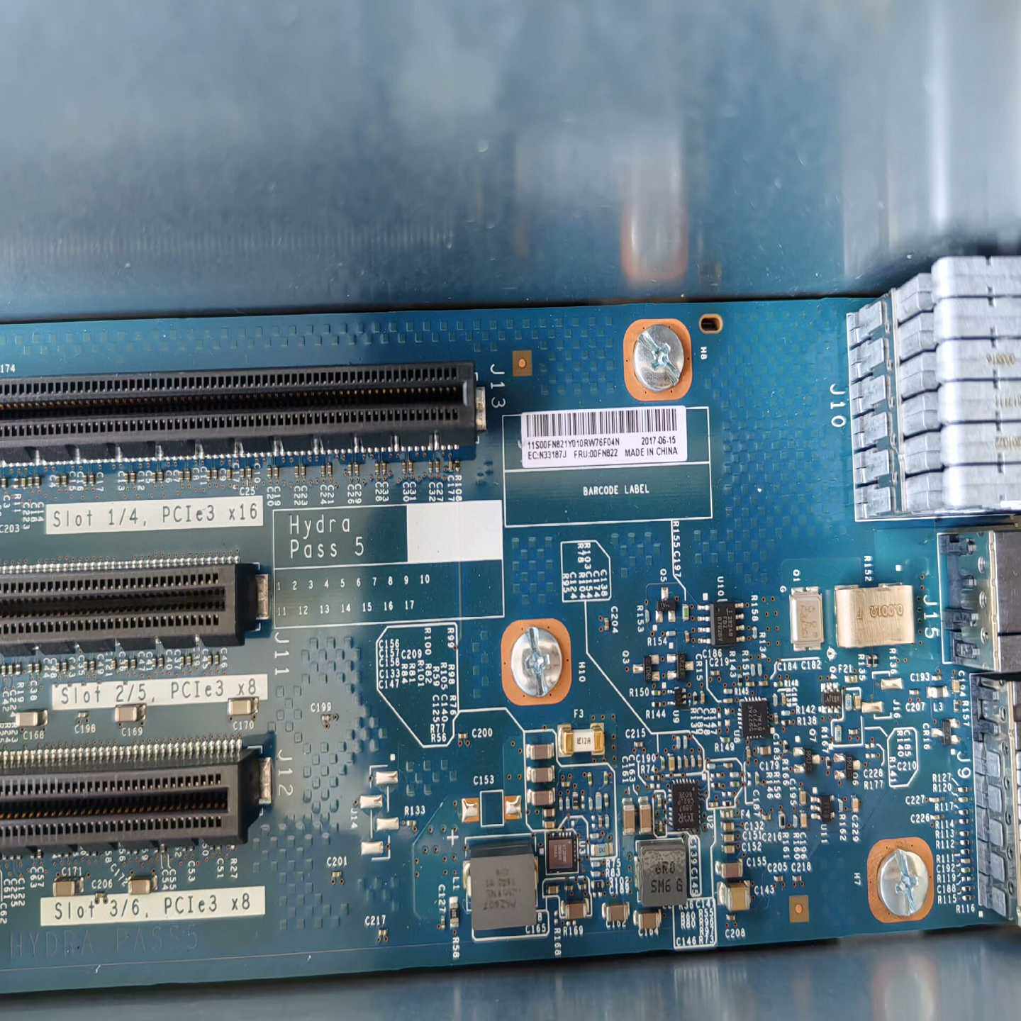 IBMX3850X6PCI扩展板00FN82200F【询价】