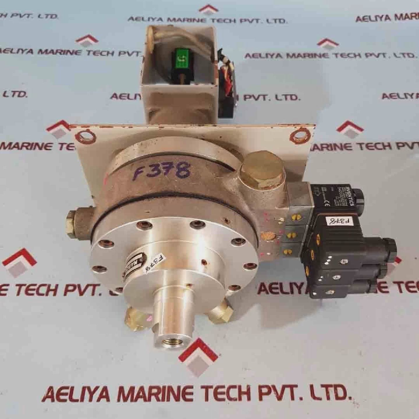 Pompe Hydraulique NABCO EPP 5 CL1S 1824VDC - 实物图