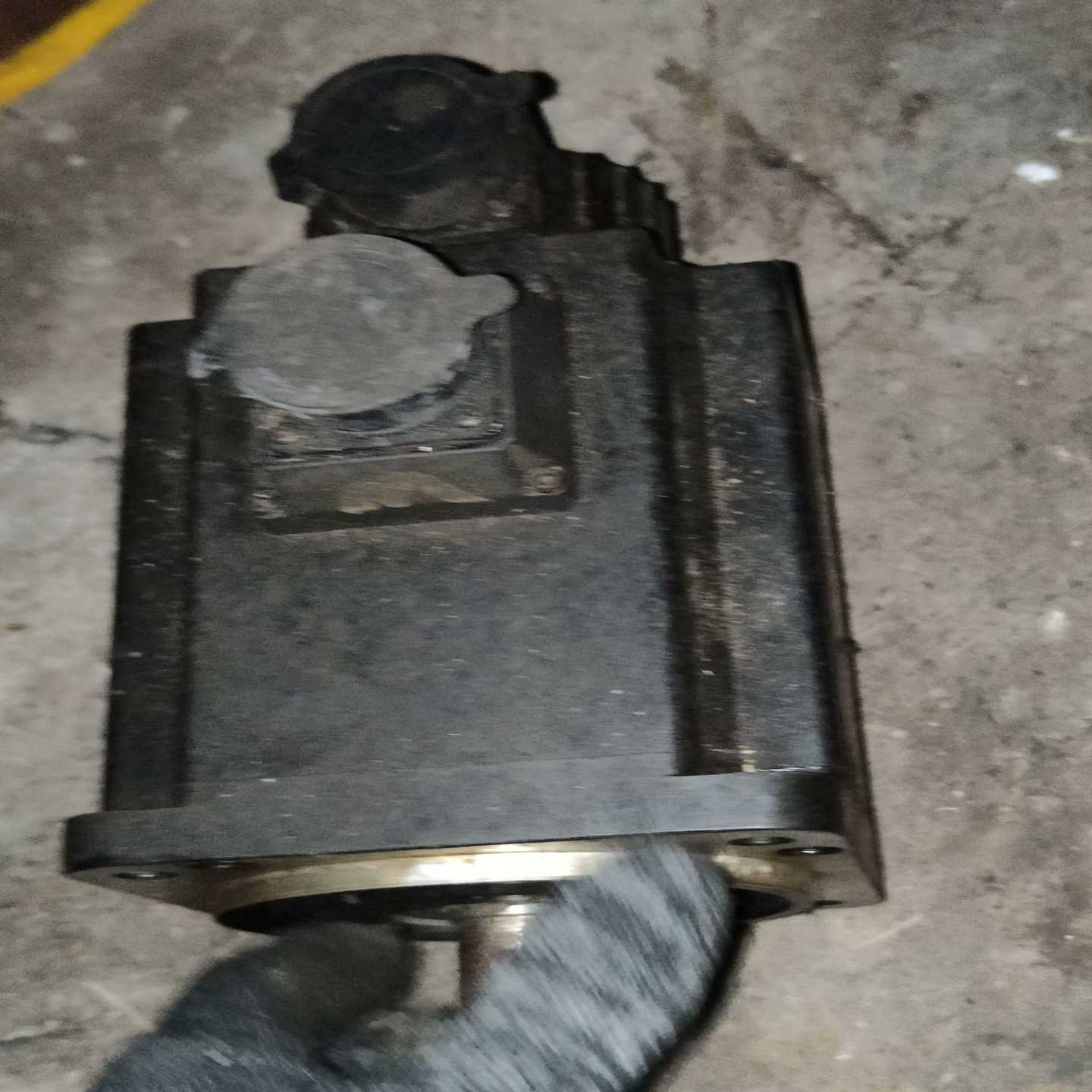 DORNA东菱伺服电机130DNMA2-01D5BKAM，2--议价商品