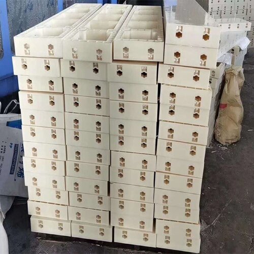 挡土墙水渠水沟现浇模具工程塑料模板护坡塑钢模具板建筑塑料模板