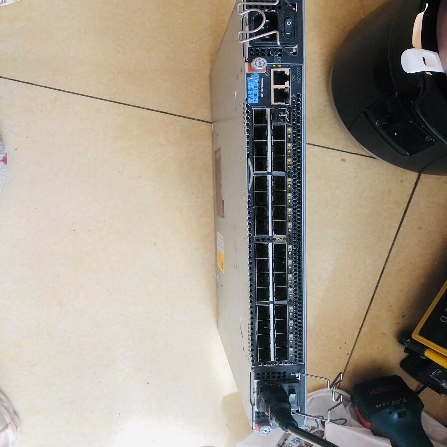 寻..IBM2005ModelB5K光纤交换机IBM