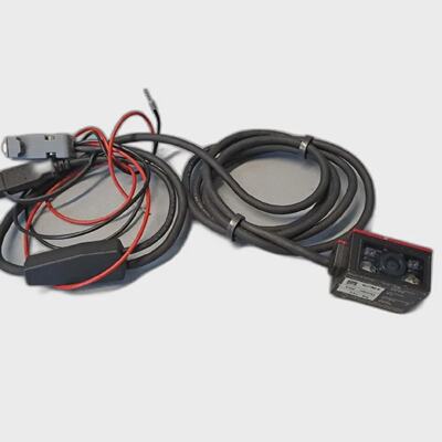 SR710  KEYENCE  SR710  ACCESSOIRES USED