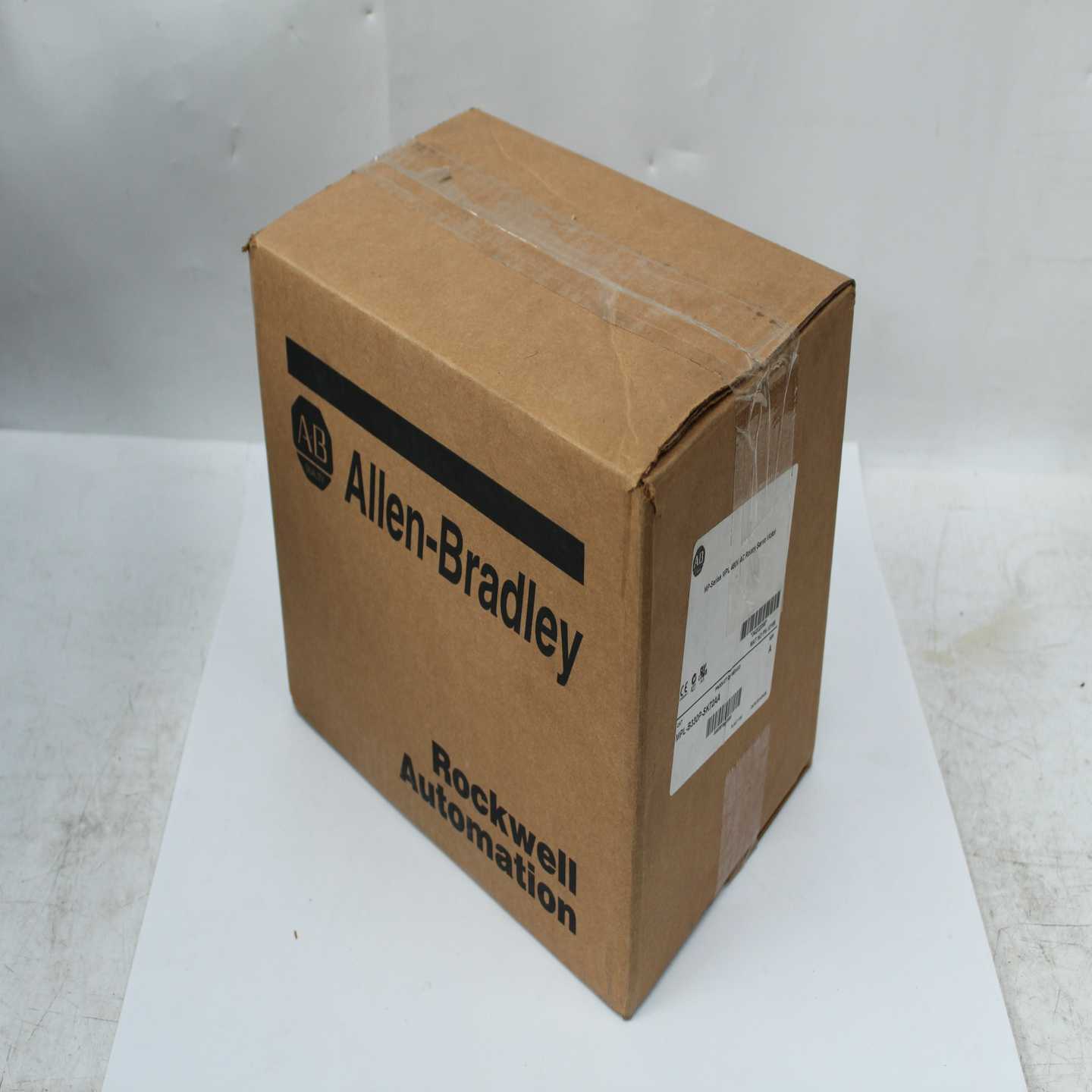 【议价】AB伺服电机MPL-B330P-SK72AAA适用