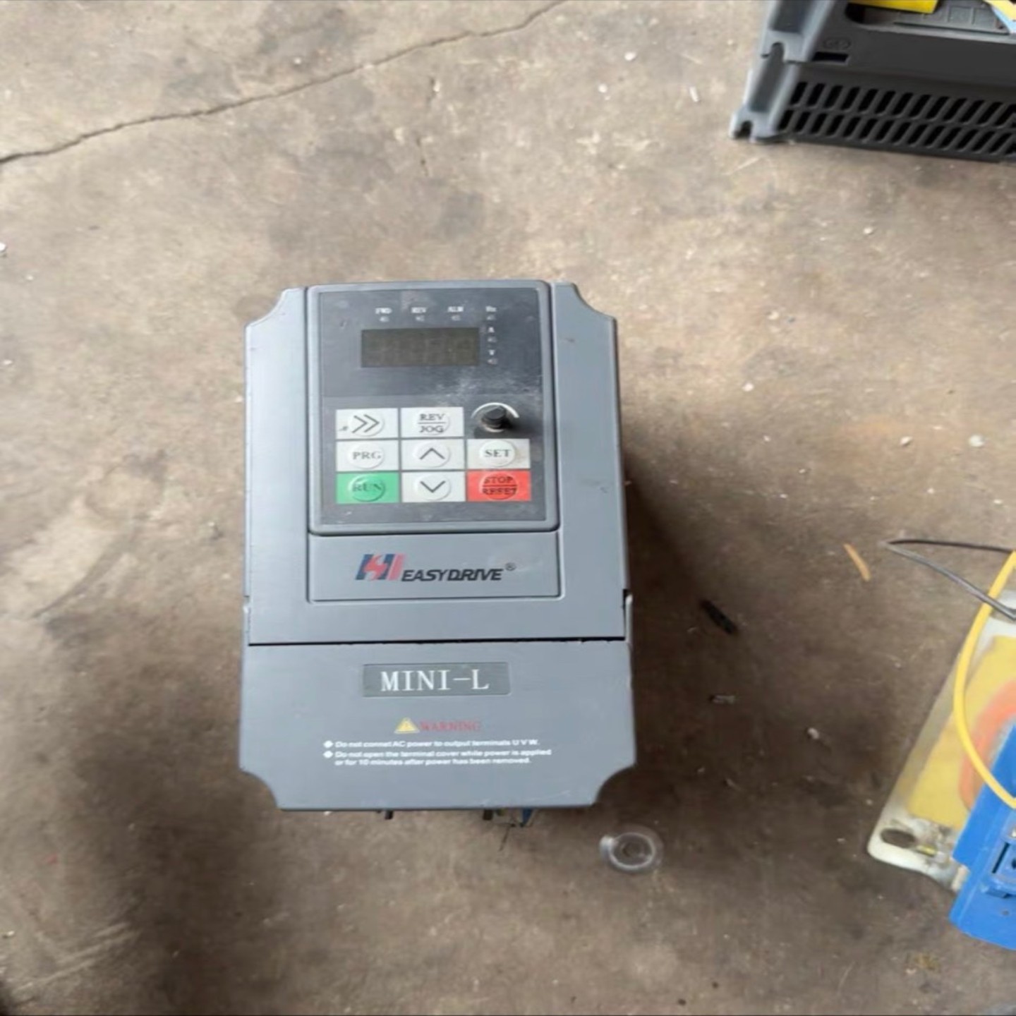 易驱MINI-L-4T0015M变频器，1.5kw，380v~询价