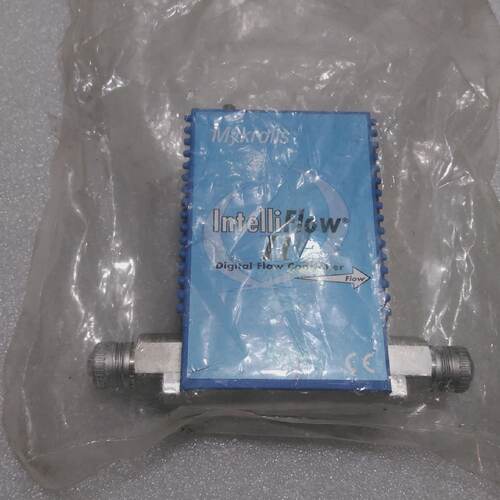 New Other Mykrolis  D88AE1XM  Digital Flow Controller Intell