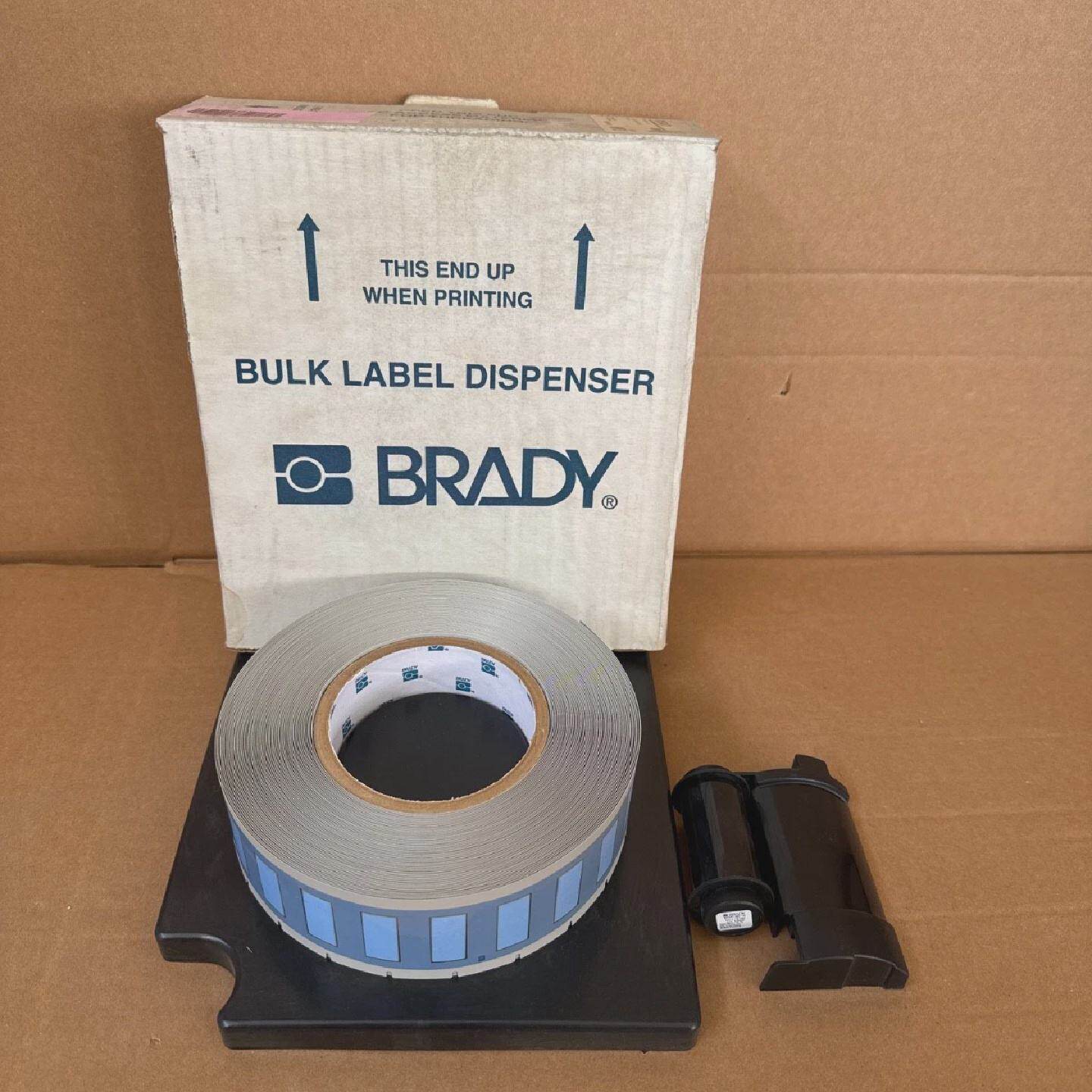 Brady BPSPT2501WT Y84305 18780 BULK LABLE DISPENSER