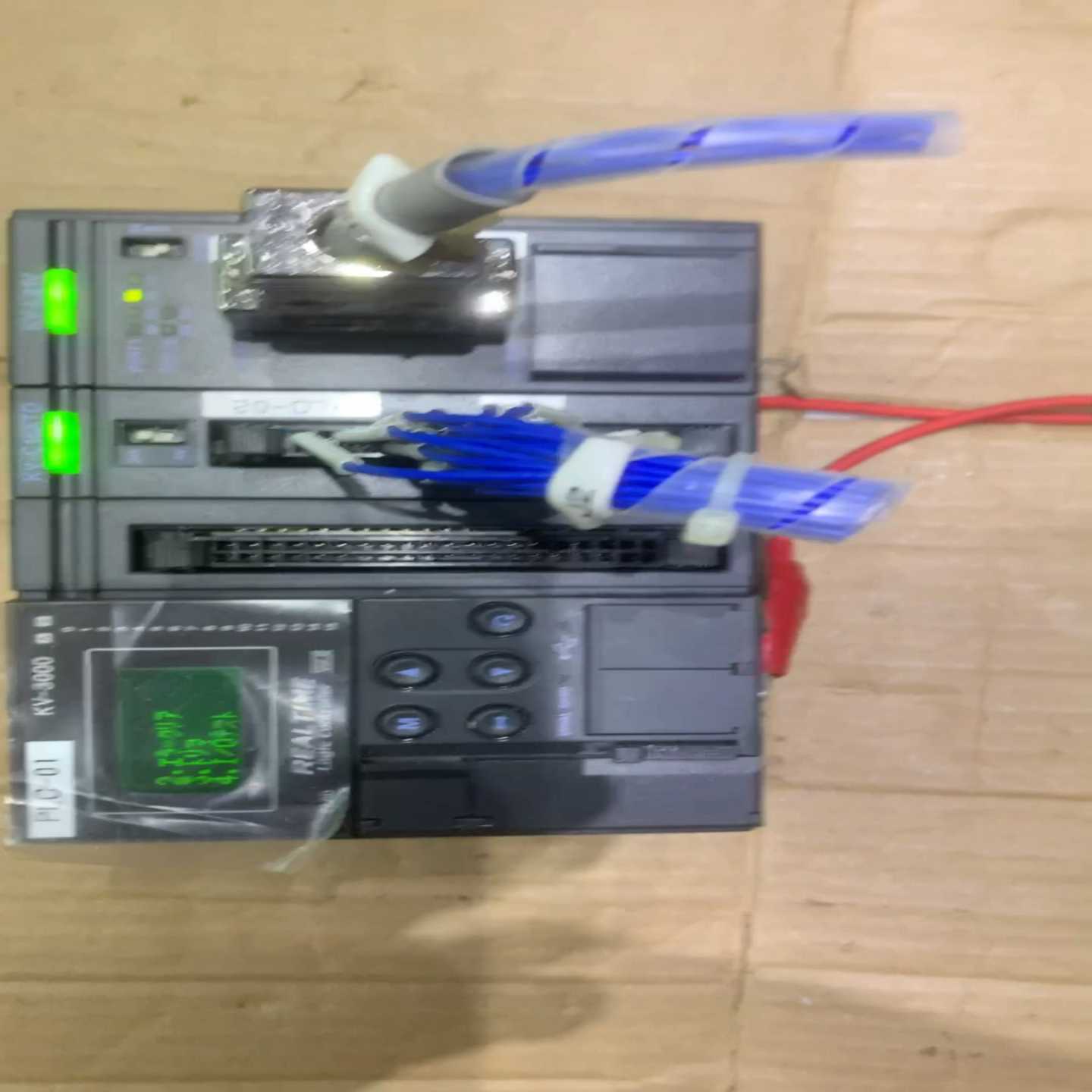 拆机KEYENCEKV3000－套，KV-C16XTD-议价