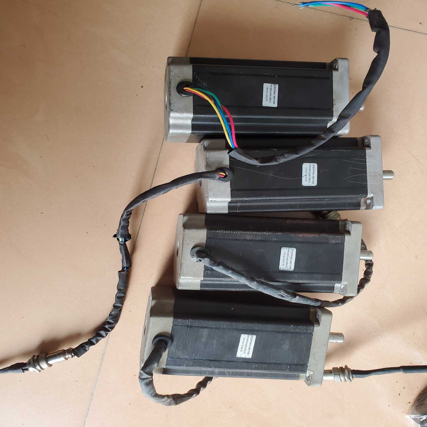 85/86BYGH450C-06B-32J创伟步进电机询价