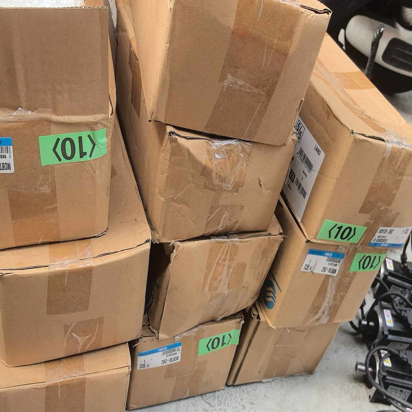 全新SMC气缸MBT80-250Z--议价商品