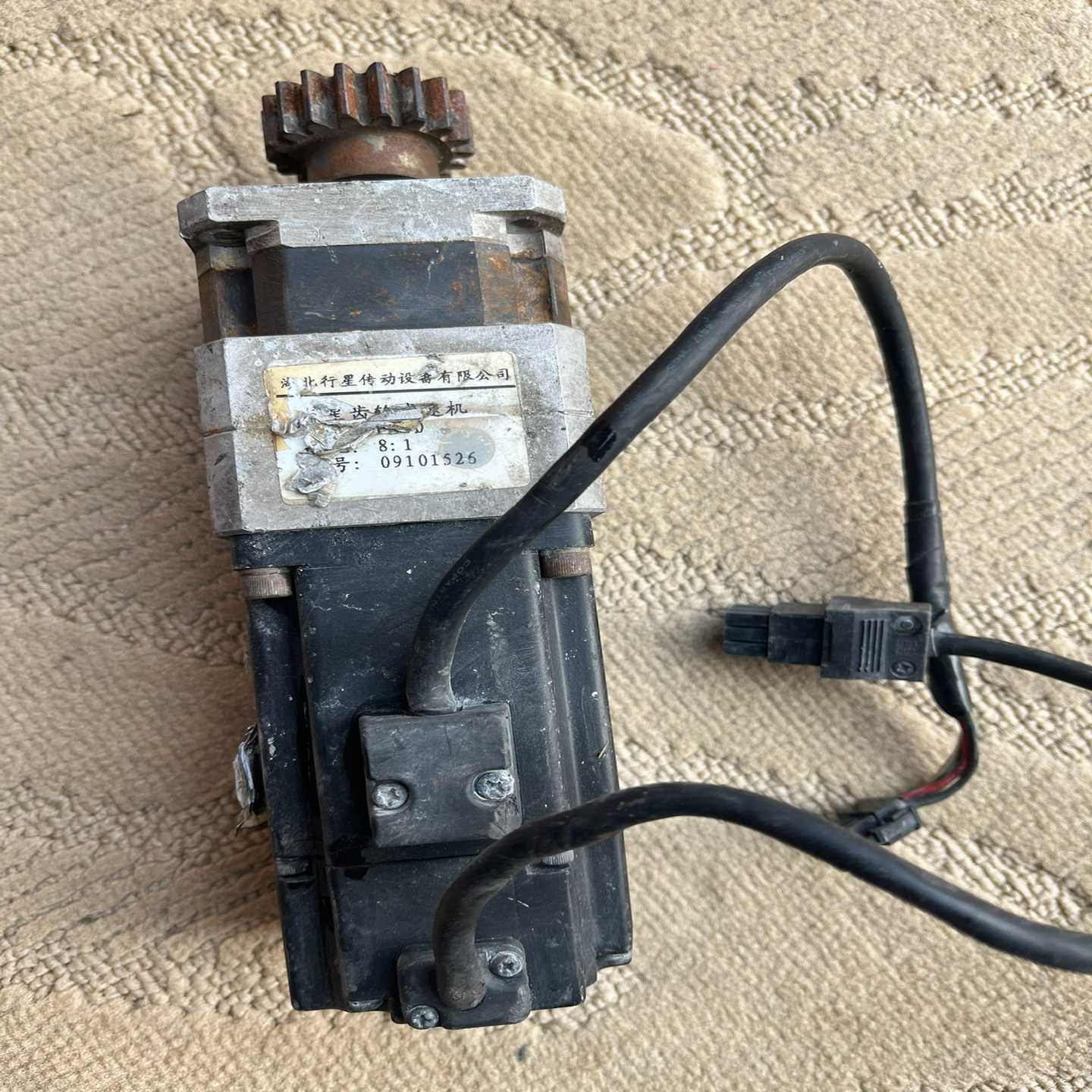 台达伺服电机ECMA-C30602ES 减速8:1（佳毅工控）