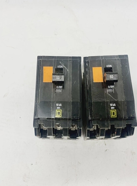 LOTOF2CircuitBreakerSquareDQOB35050Amp3Pole240V