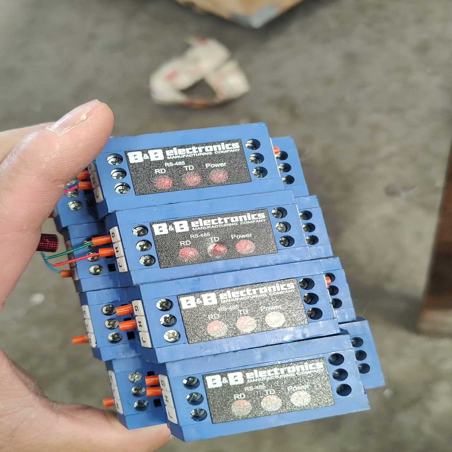 爱尔兰BB工业串口转换器485LDRC9，RS-232转R--议价商品