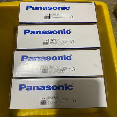 松下光电传感器，型号FX-501-C2，数量多盒，一盒十个，