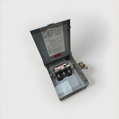 Siemens ITE NFR351 Series B Enclosed Disconnect Switch 30A 6