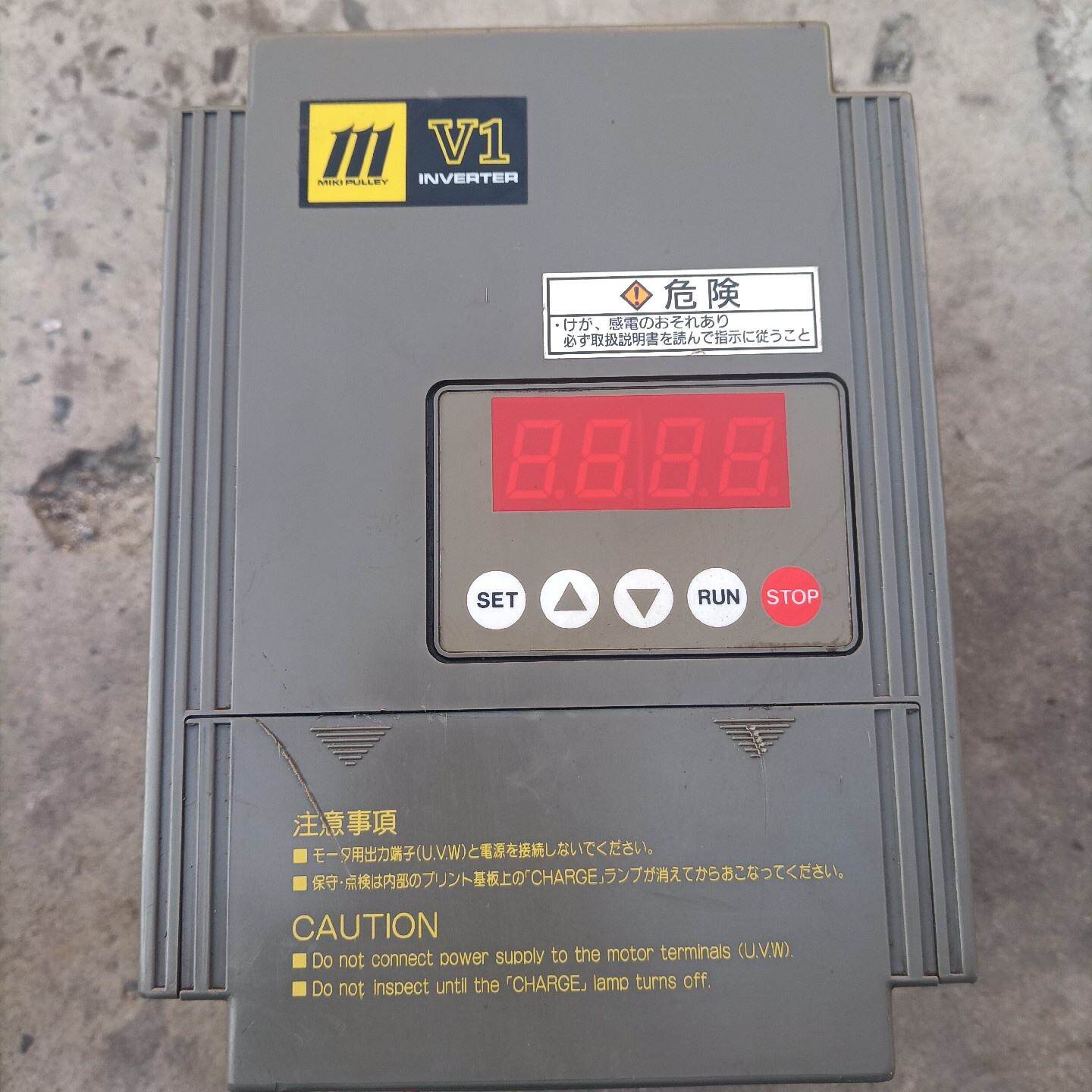 【议价】INVERTER变频器 V1-22-3，适用788