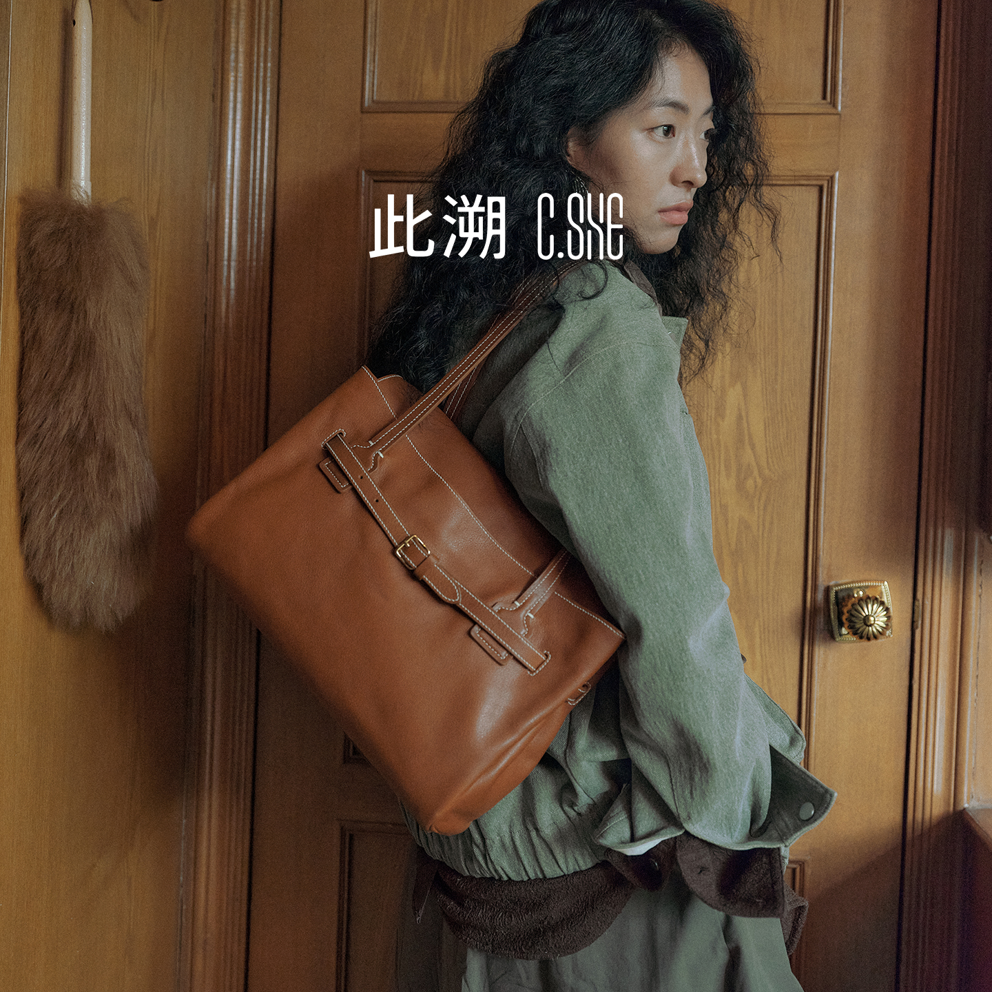 【熊黛林裴佳欣同款】此溯头层植鞣牛皮手缝公文包手提斜挎单肩包