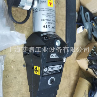 SW15TI一体液压式法兰分离器 10000psi 700bar便携式法兰撑开器
