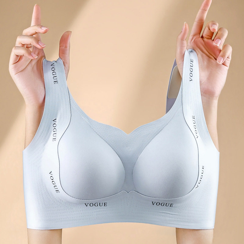 大胸显小内衣女背心式无钢圈运动文胸胖mm大码聚拢上托防下垂胸罩