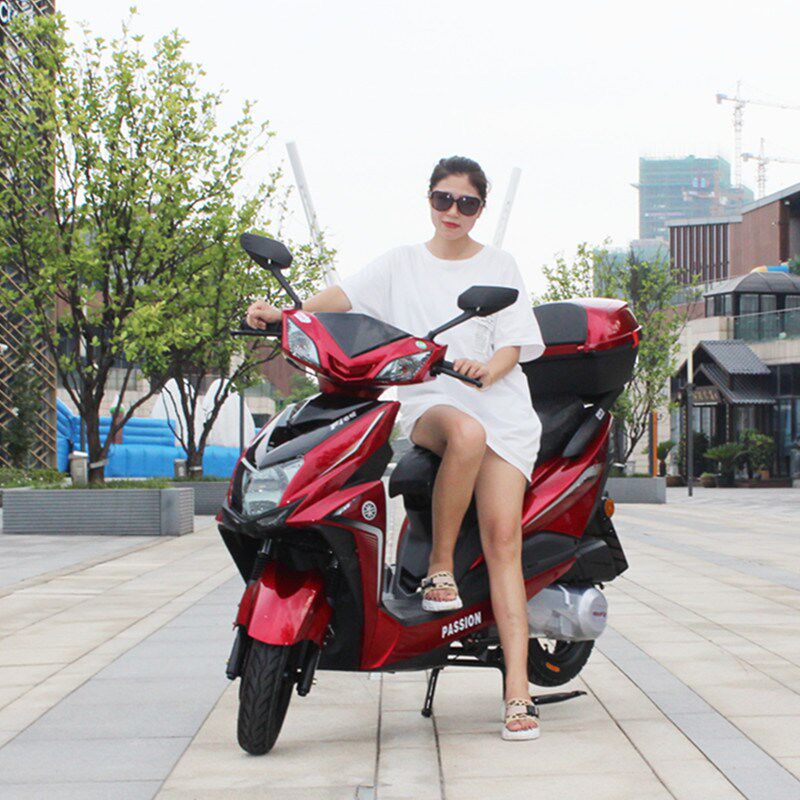 出口跨境车型两轮踏板摩托车燃油摩托车新国标燃油125CC