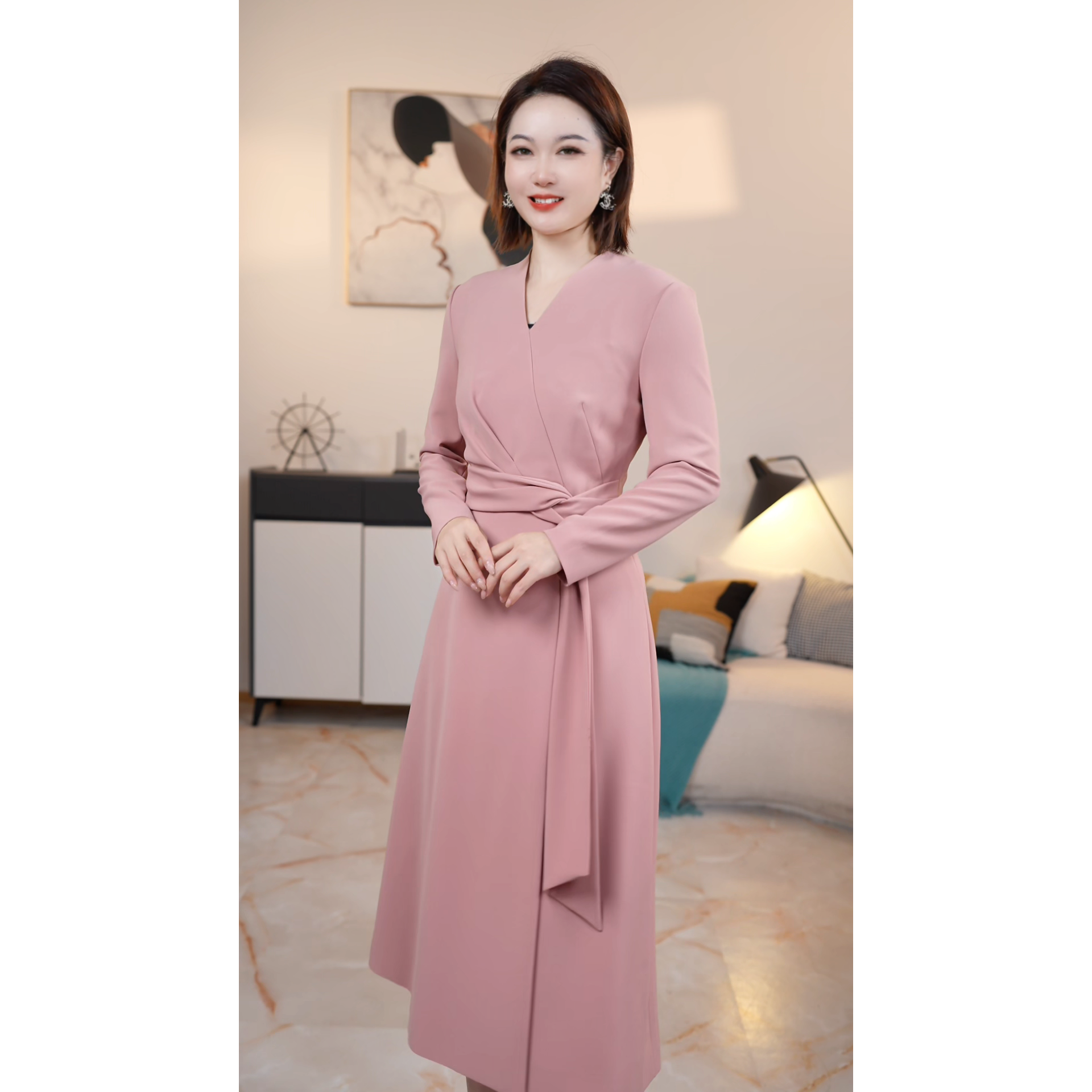 【撤柜清仓】J秋冬气质通勤高级感扭结收腰显瘦连衣裙 J42