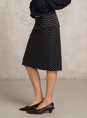 SoloForTwo  雅痞摩登条纹半身裙 复古黑色中裙翻边中低腰裙子