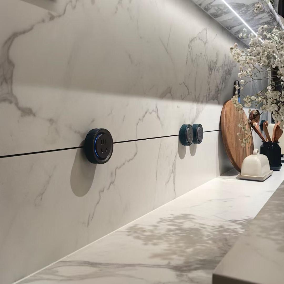 艾宝沃线性轨道插座隐藏嵌入式T25餐边柜岛台可移动轨道插座自营