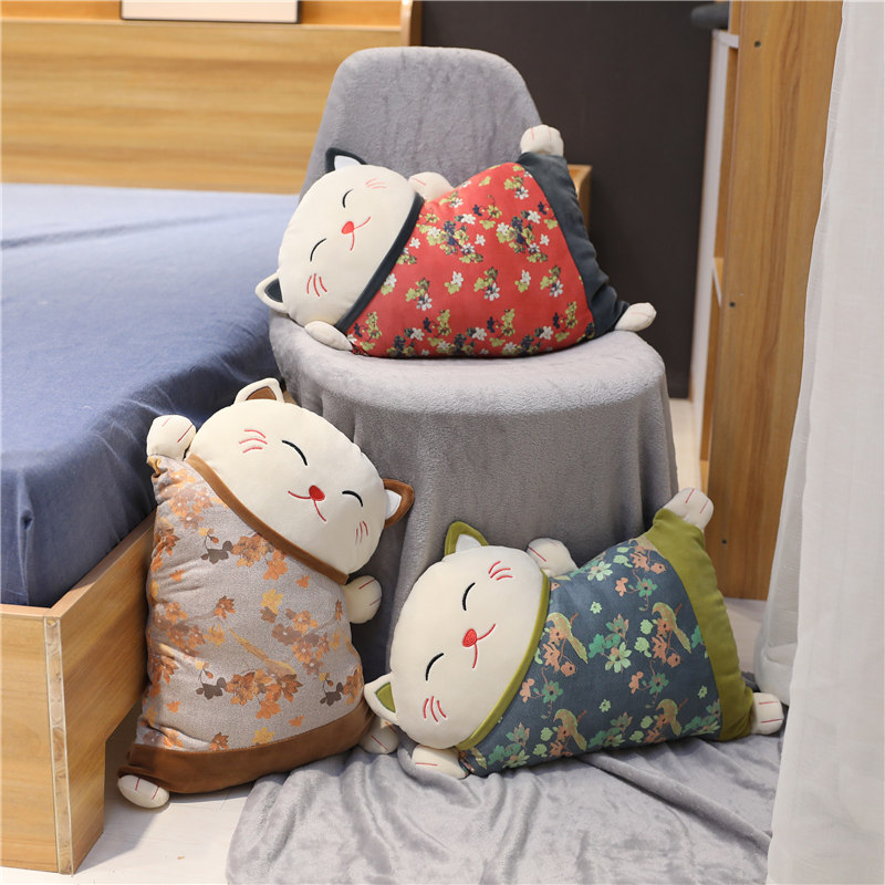 日式招财猫抱枕被子两用办公室珊瑚绒毯床头靠枕汽车靠背垫可拆洗,居家布艺,抱枕被,淘宝优惠券,粉丝福利购,淘宝优惠卷
