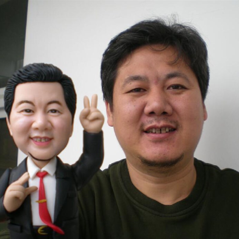 软陶人偶真人公仔定制蜡像diy泥人雕塑陶偶照片定做结婚情侣礼物