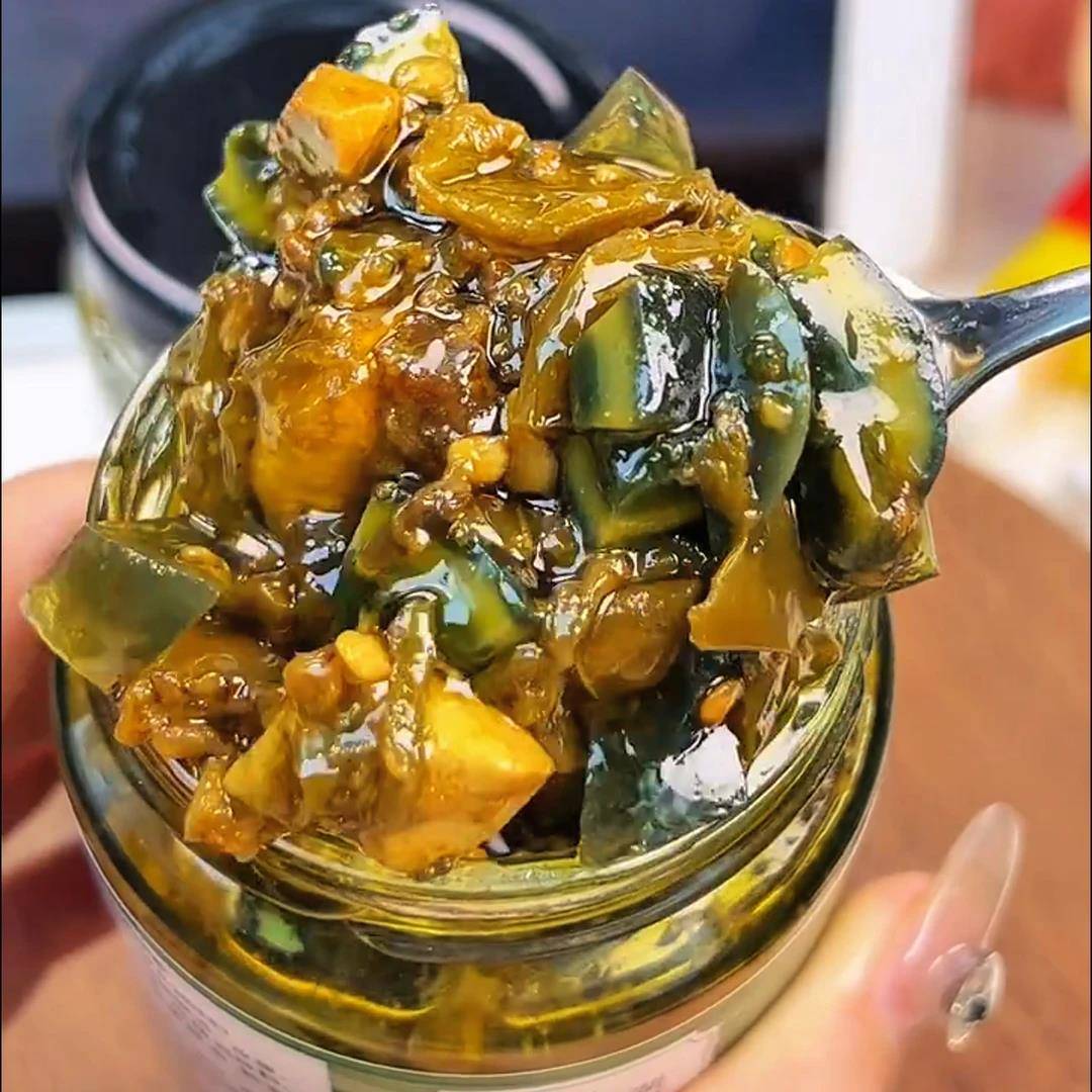 【个位数抢3瓶】皮蛋烧椒酱香辣拌饭拌面炒菜配饭下饭擂皮蛋下饭