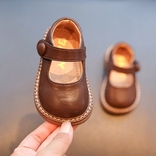 女宝宝鞋子春秋款软底防滑学步鞋婴幼儿1到3岁透气小皮鞋韩版时尚