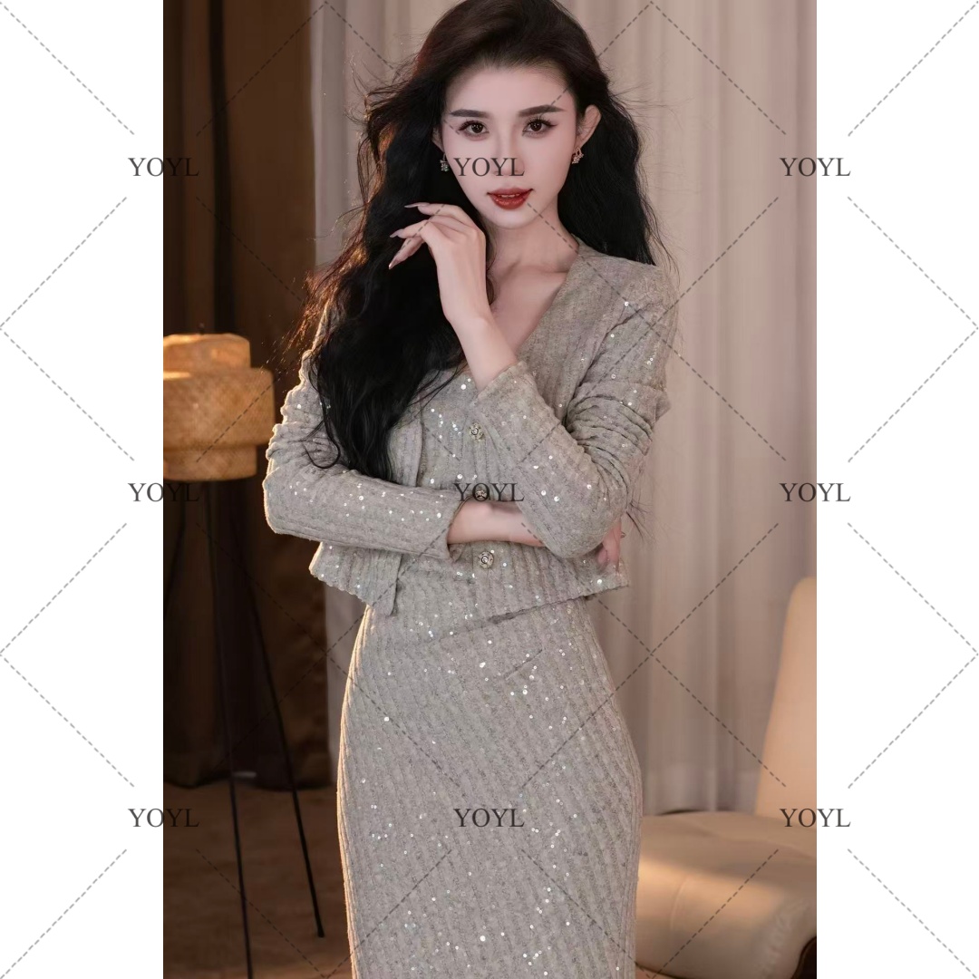 【yola】星尘秋季新款气质显瘦两件套鱼尾连衣裙-YL11872