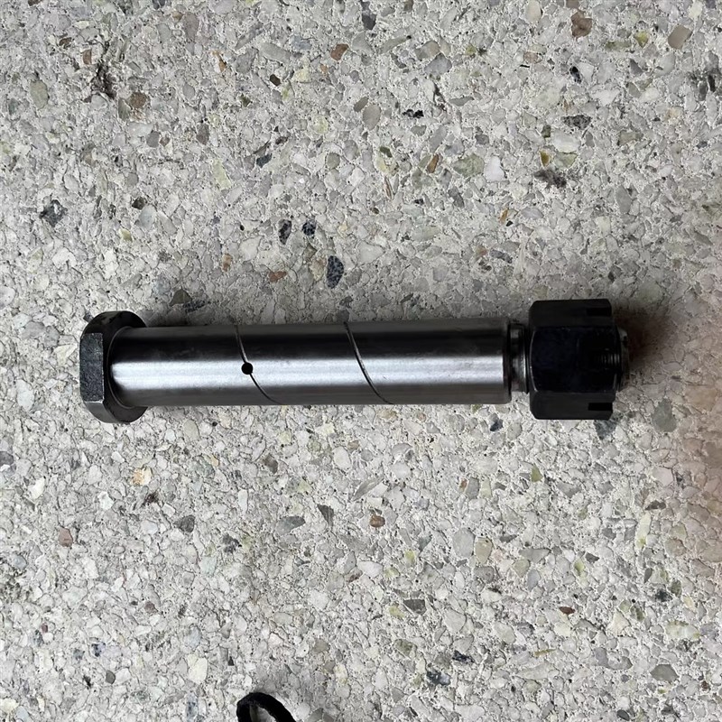 三一吊车12吨20吨25吨前桥钢板销子直径3长度18钢板销