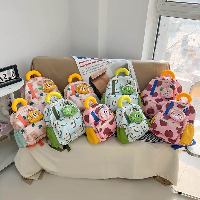 幼儿园书包可爱卡通轻便小男孩宝宝外出游户外双肩包女童背包新款