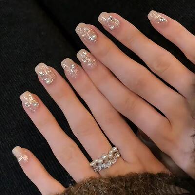 金箔凝珠短款爆闪堆钻穿戴甲显白