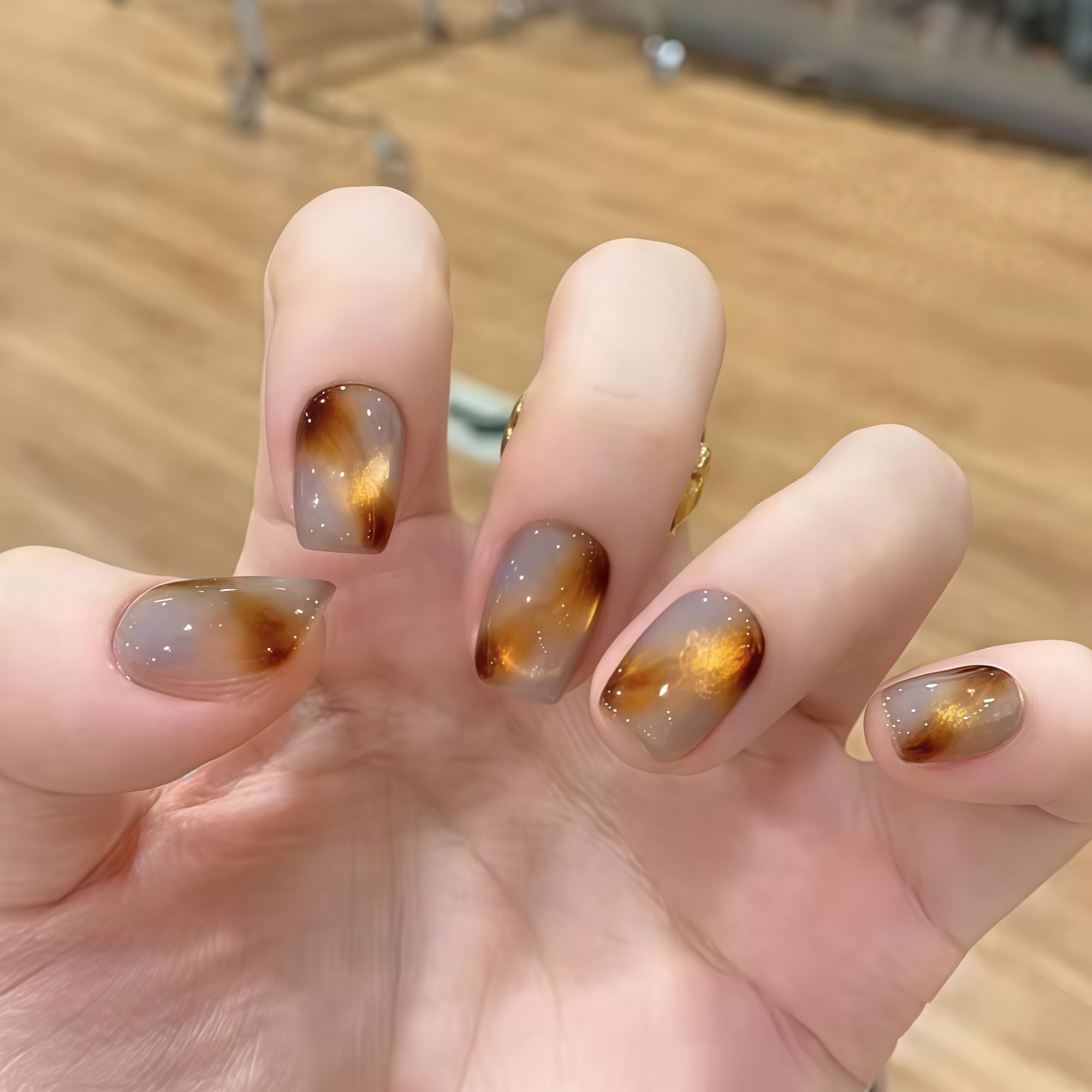 【蓝烟琥珀】金棕雾霾蓝晕染猫眼手工穿戴甲气质显白短款美甲可拆