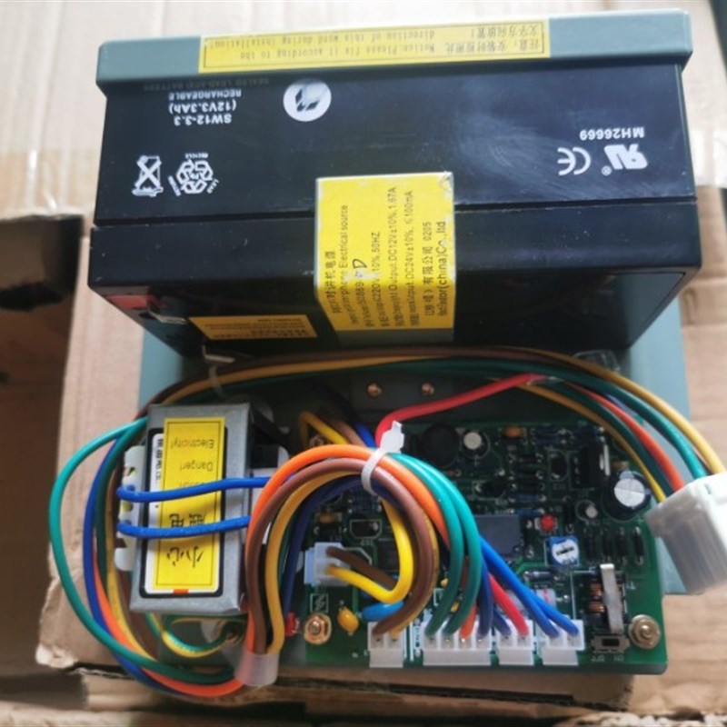 全新原厂日立电梯应急照明灯12V/24V 停电灯对讲机电源13503869-B