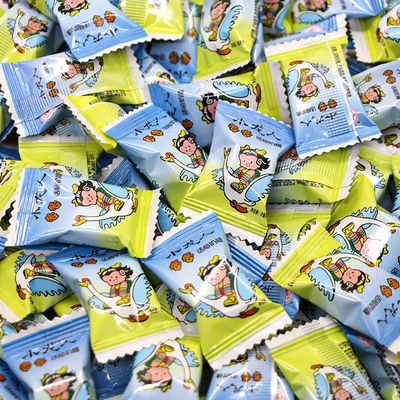 经典回归小龙人蓳蓳清凉奶糖话梅奶糖礼盒装VC薄荷味奶糖休闲零食