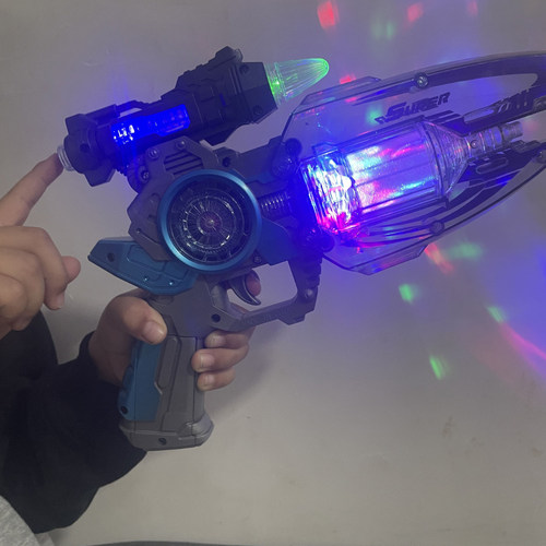 3-6岁男女孩电动声光玩具枪