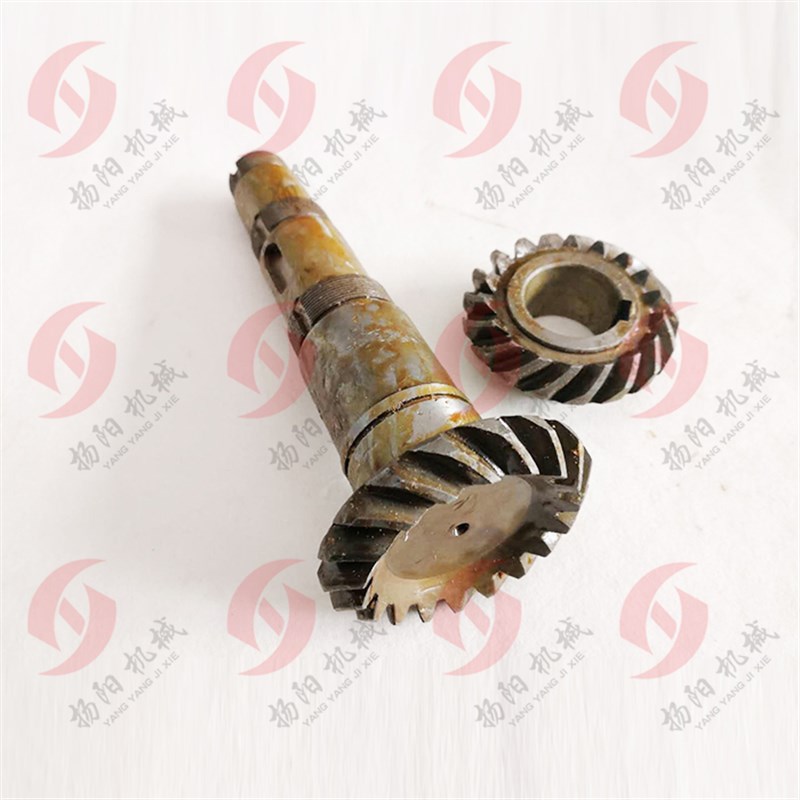 X62W/X624A/XC624B/X6634A北京烟台铣床配件螺旋伞齿轮齿数18/19