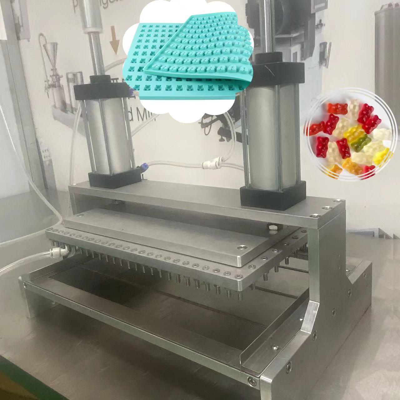 工厂直营自动巧克力脱模机小巧克力机软糖脱模