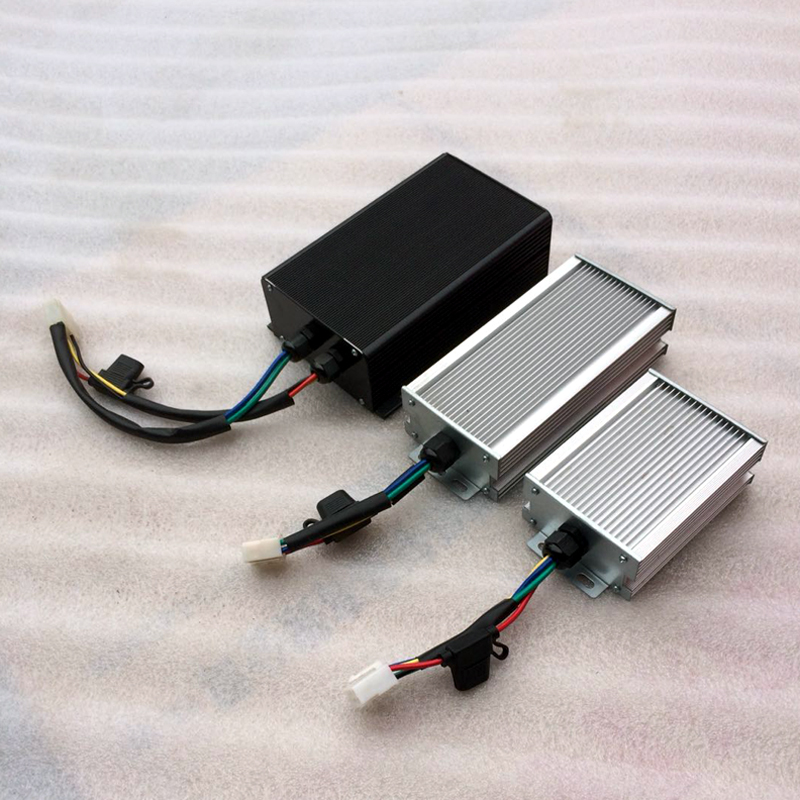 电动四轮车 电动轿车大功率非隔离转换器5线48-100v-12vCD