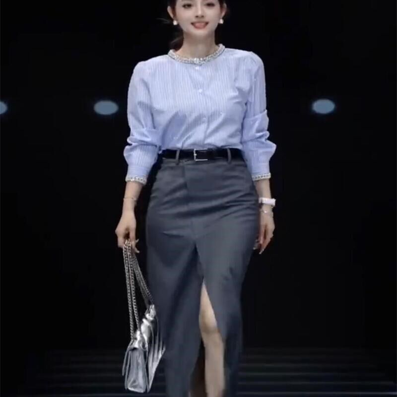 网红新款时尚通勤两件套裙女2024秋新款钉珠条纹衬衫+显瘦半裙