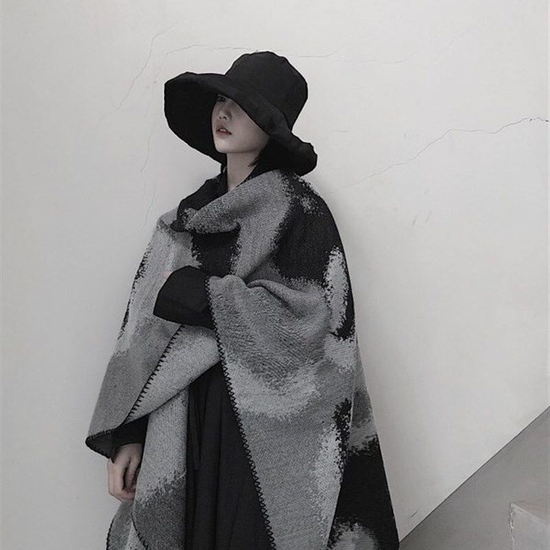 法国CINSKINS~o美轮美奂御寒女披肩欧美开叉两用防晒披风斗篷保暖