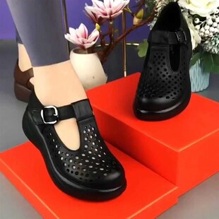 厨房防滑鞋女厨师专用凉鞋透气软底工作J鞋黑色夏天防水防油夏季